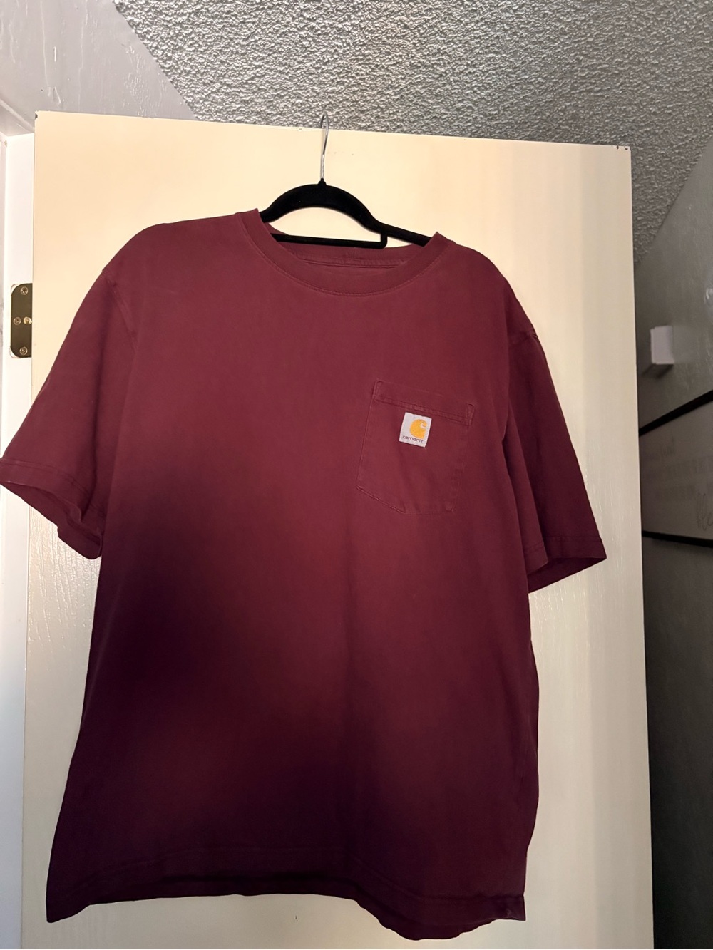 Carhartt Men’s Maroon Short-Sleeve Pocket Tee